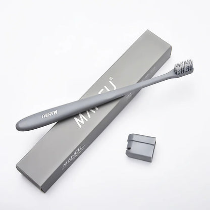 Brosse à dents douce pour adultes avec capuchon protecteur